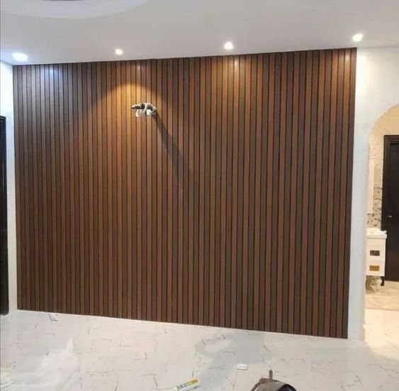 معلم بديل خشب القصيم